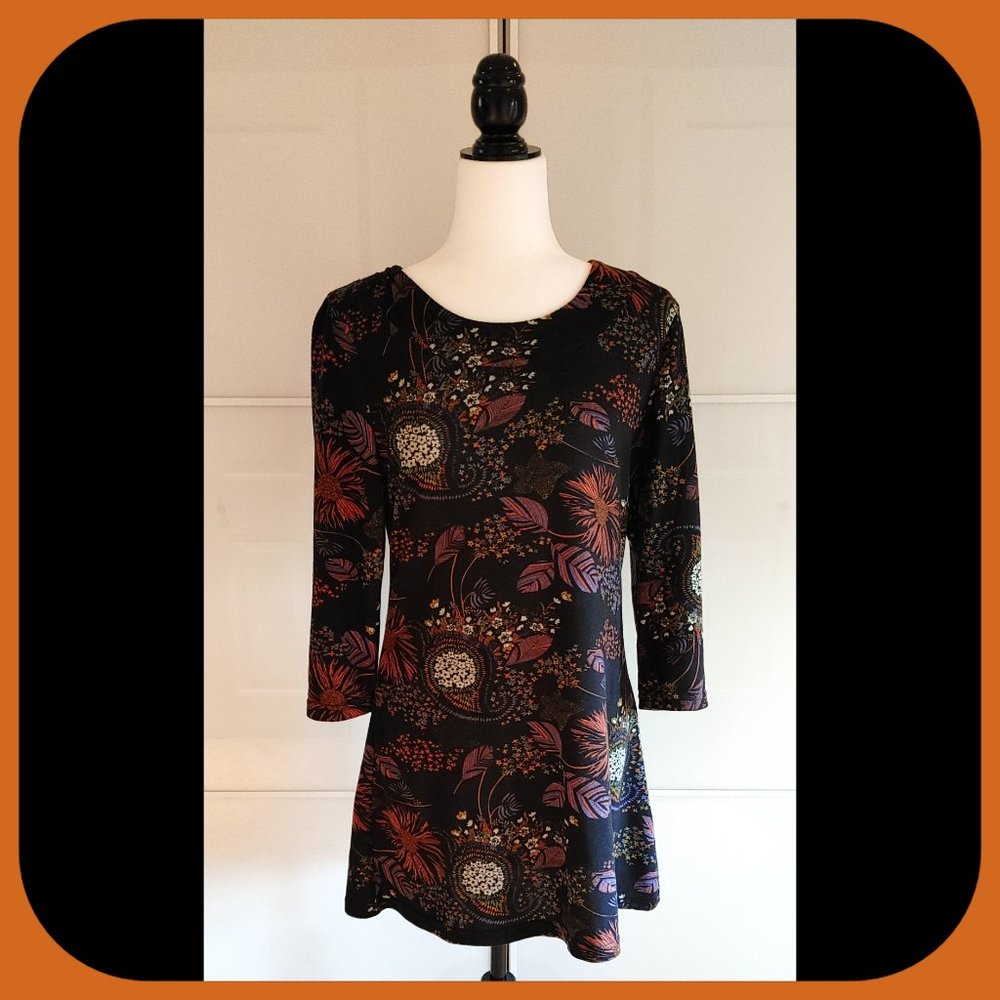 PAPILLON || Floral A-line Sweater Dress (SIZE L)